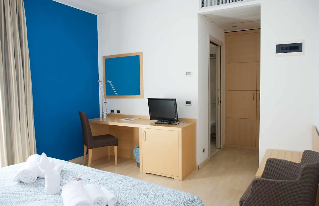 Hotel Duca D'Aosta-1